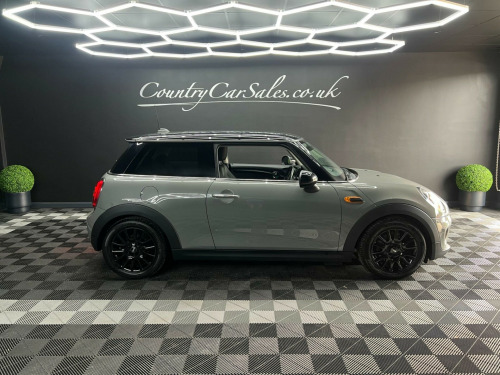 MINI Hatch  1.5 Cooper Euro 6 (s/s) 3dr