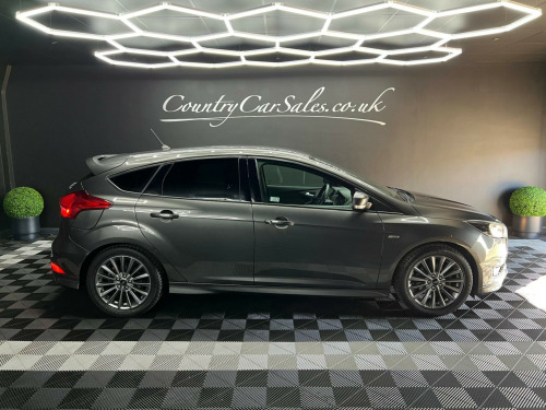 Ford Focus  1.0T EcoBoost ST-Line Euro 6 (s/s) 5dr