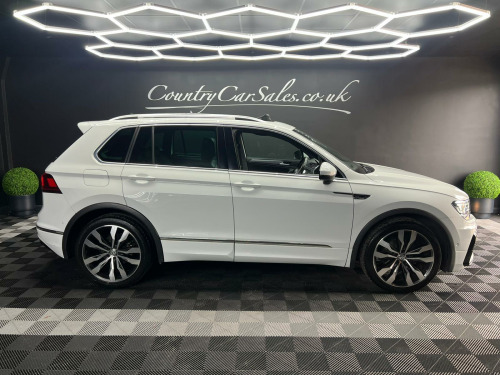 Volkswagen Tiguan  2.0 TDI R-Line Tech DSG 4Motion Euro 6 (s/s) 5dr
