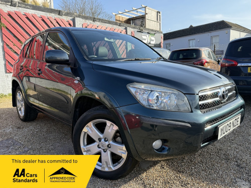 Toyota RAV4  2.2 D-4D SR 180 SUV 5dr Diesel Manual 4WD (185 g/km, 175 bhp)