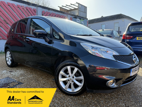 Nissan Note  1.2 DIG-S Tekna Hatchback 5dr Petrol CVT Euro 5 (s/s) (98 ps)