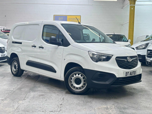 Vauxhall Combo  1.5 Turbo D 2300 Dynamic L2 H1 Euro 6 4dr