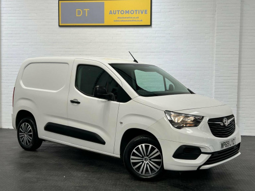 Vauxhall Combo  1.6 Turbo D 2300 Sportive L1 H1 Euro 6 (s/s) 4dr