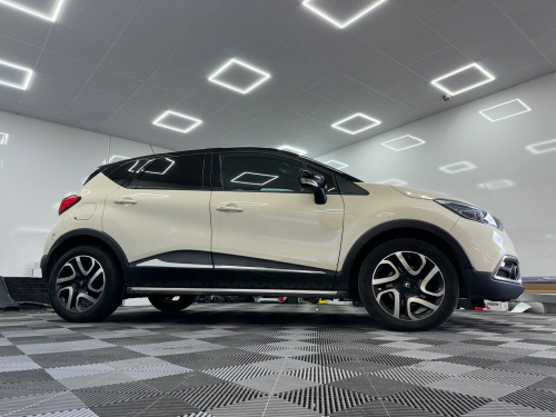 Renault Captur  1.5 dCi ENERGY Signature Nav Euro 6 (s/s) 5dr