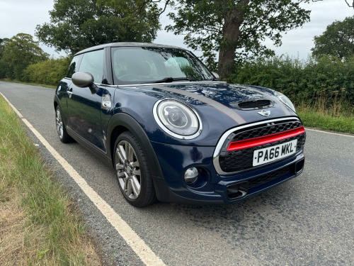 MINI Hatch  2.0 3-Door Hatch Cooper S Seven Edition