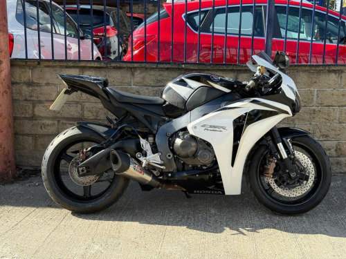Honda CBR1000RR FIREBLADE  Fireblade 
