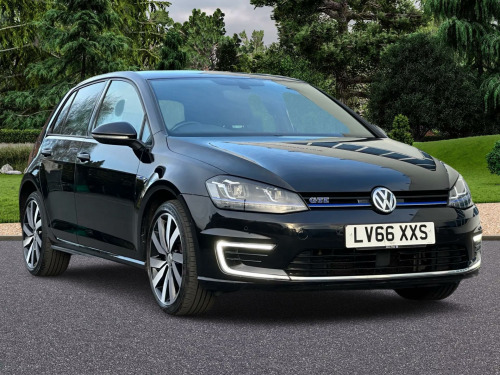 Volkswagen Golf  1.4 TSI GTE Nav DSG Euro 6 (s/s) 5dr