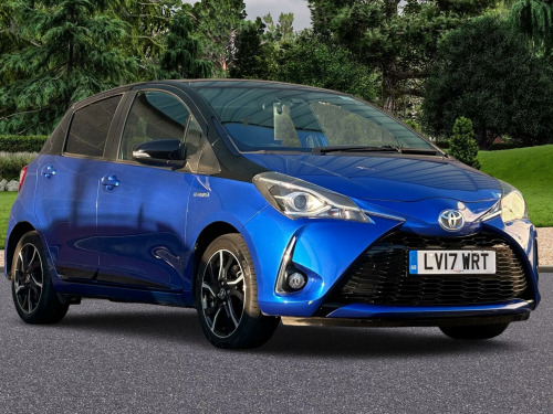 Toyota Yaris  1.5 VVT-h Blue Bi-Tone E-CVT Euro 6 (s/s) 5dr 