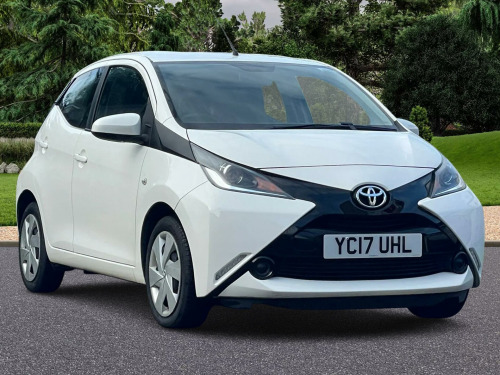 Toyota AYGO  1.0 VVT-i x-play x-shift Euro 6 5dr 