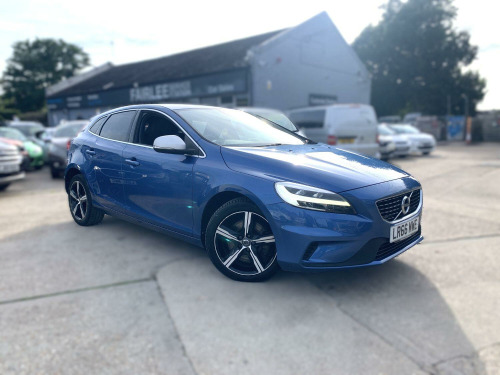 Volvo V40  1.5 R-Design T2
