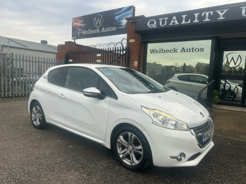 Peugeot 208  1.2 VTi Allure Euro 5 3dr 