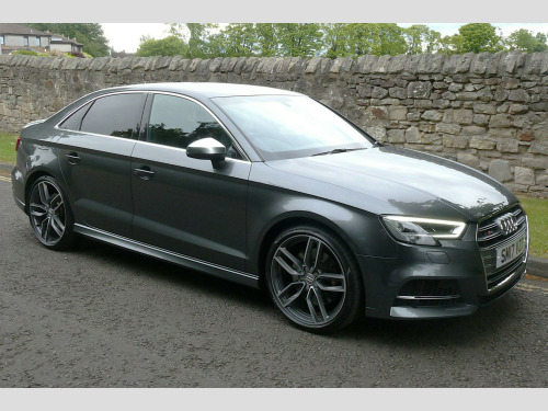 Audi S3  2.0 TFSI S Tronic quattro Euro 6 (s/s) 4dr