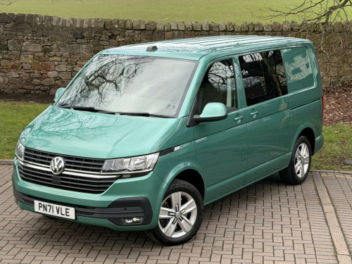 Volkswagen Transporter  2.0 TDI T32 Highline Kombi DSG FWD SWB Euro 6 (s/s) 5dr 