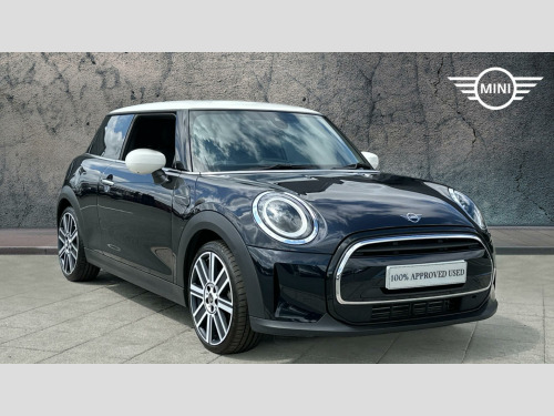 MINI Hatch  1.5 Cooper Exclusive Hatchback 3dr Petrol Steptronic Euro 6 (s/s) (136 ps)