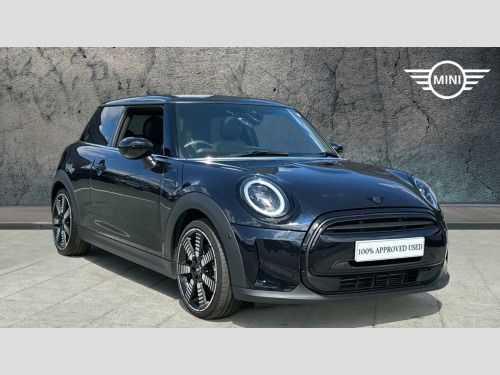 MINI Hatch  1.5 Cooper Exclusive Hatchback 3dr Petrol Steptronic Euro 6 (s/s) (136 ps)