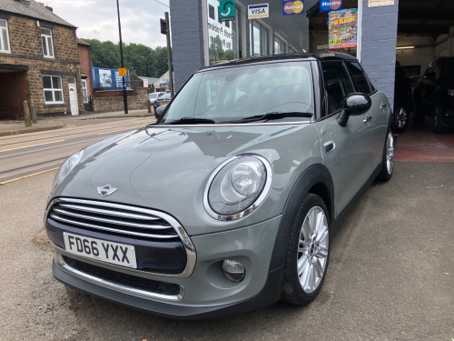 MINI Hatchback  1.5 Cooper D 5dr
