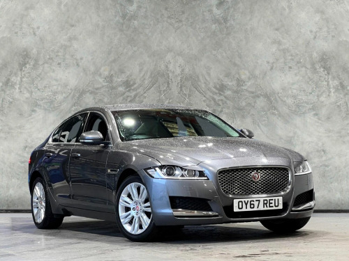 Jaguar XF  2.0d Portfolio Auto Euro 6 (s/s) 4dr