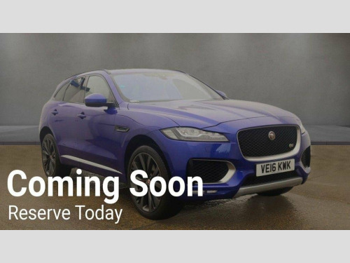 Jaguar F-PACE  3.0 D300 V6 First Edition Auto AWD Euro 6 (s/s) 5dr