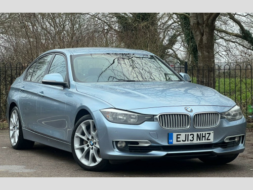 BMW 3 Series  3.0 335i Modern Auto Euro 5 (s/s) 4dr