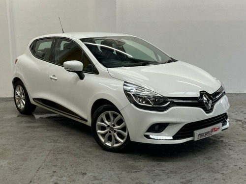 Renault Clio  1.2 16V Dynamique Nav Hatchback 5dr Petrol Manual 