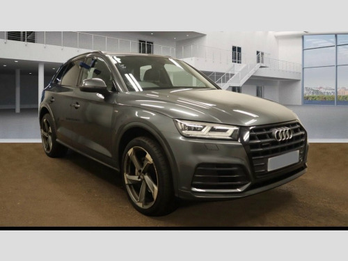 Audi Q5  2.0 TDI S line SUV 5dr Diesel S Tronic quattro Eur