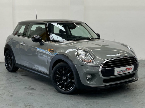 MINI Hatch  1.5 Cooper D Hatchback 3dr Diesel Steptronic Euro 