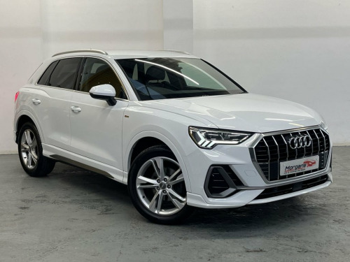 Audi Q3  1.5 TFSI CoD 35 S line SUV 5dr Petrol S Tronic Eur