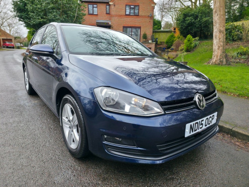 Volkswagen Golf  1.6 TDI BlueMotion Tech Match Euro 5 (s/s) 5dr