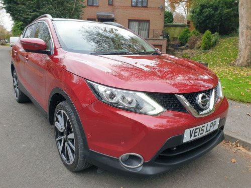 Nissan Qashqai  1.5 dCi Tekna 2WD Euro 5 (s/s) 5dr