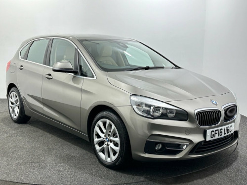 BMW 2 Series  2.0 220i Luxury MPV 5dr Petrol Manual Euro 6 (s/s)