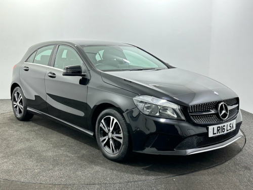 Mercedes-Benz A-Class  1.5 A180d SE (Executive) Hatchback 5dr Diesel 7G-D