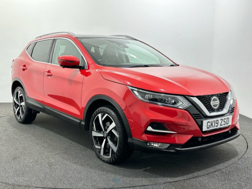 Nissan Qashqai  1.3 DIG-T Tekna SUV 5dr Petrol Manual Euro 6 (s/s)