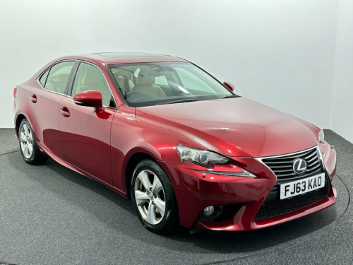 Lexus IS  2.5 300h Premier Saloon 4dr Petrol Hybrid E-CVT Eu