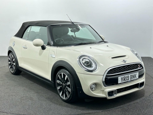 MINI Convertible  2.0 Cooper S Exclusive Convertible 2dr Petrol Manu