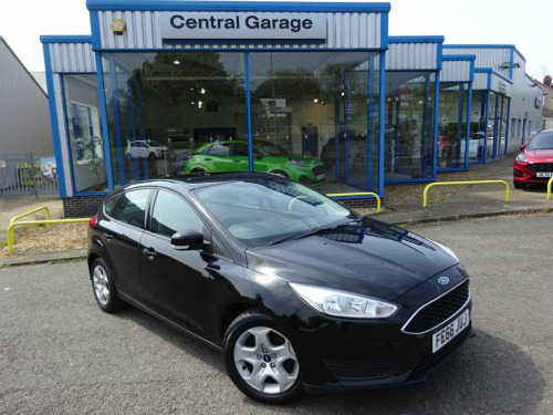 Ford Focus  1.6 Style 5dr