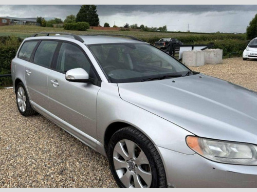 Volvo V70  2.4D SE RTI Nav Euro 4 5dr