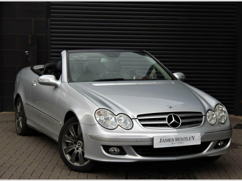 Mercedes-Benz CLK CLK350 3.5 CLK350 Elegance Cabriolet 7G-Tronic 2dr