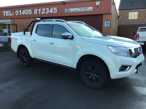 Nissan Navara  Double Cab Pick Up Trek-1 2.3dCi 190 4WD Auto