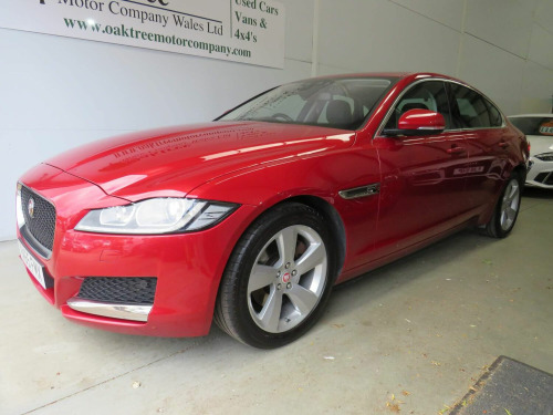 Jaguar XF  2.0d Portfolio Auto Euro 6 (s/s) 4dr