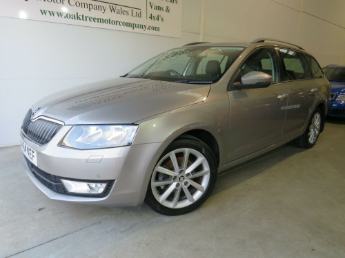 Skoda Octavia  2.0 TDI Elegance Euro 5 (s/s) 5dr