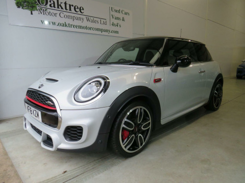 MINI Hatch  2.0 John Cooper Works Auto Euro 6 (s/s) 3dr 