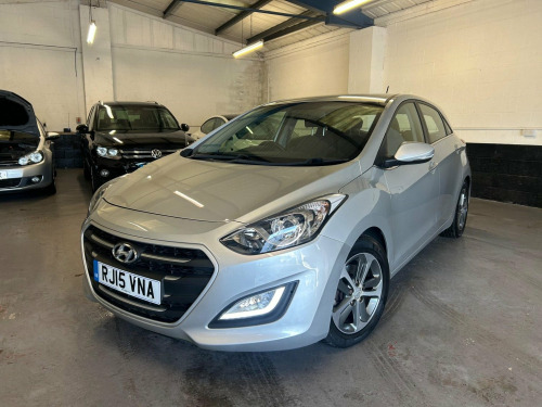 Hyundai i30  1.4 Blue Drive SE Nav Euro 6 (s/s) 5dr