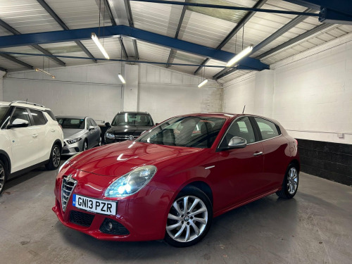 Alfa Romeo Giulietta  2.0 JTDM-2 Veloce TCT Euro 5 (s/s) 5dr