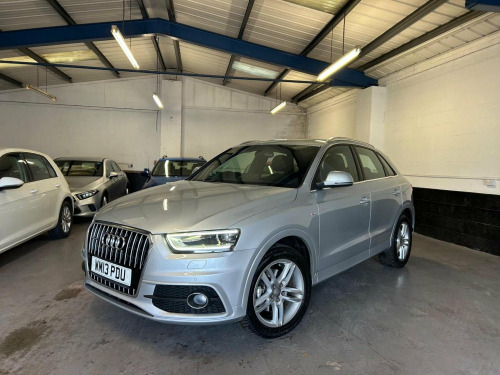 Audi Q3  2.0 TDI S line S Tronic quattro Euro 5 (s/s) 5dr