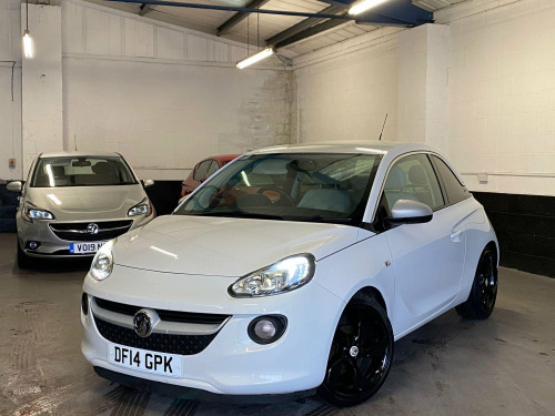 Vauxhall ADAM  1.4 16v White Edition Euro 5 3dr