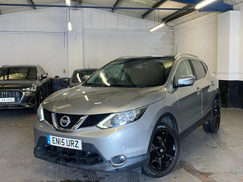 Nissan Qashqai  1.5 dCi n-tec+ 2WD Euro 5 (s/s) 5dr