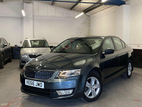 Skoda Octavia  2.0 TDI SE DSG Euro 6 (s/s) 5dr
