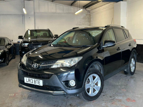 Toyota RAV4  2.0 D-4D Invincible 2WD Euro 5 (s/s) 5dr