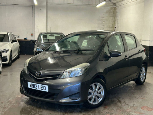 Toyota Yaris  1.33 Dual VVT-i TR Euro 5 5dr 