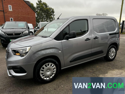 Vauxhall Combo  2300 50kWh Sportive Auto L1 H1 5dr (7.4kW Charger)